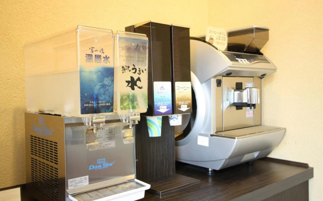 Uozu Manten Hotel Ekimae