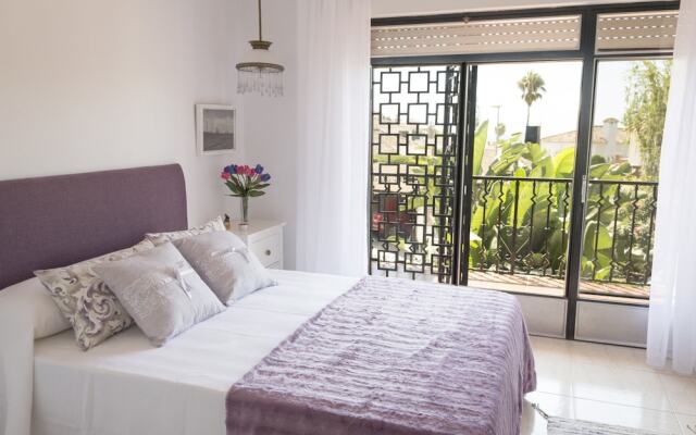 Living4Malaga Villa Miraflores