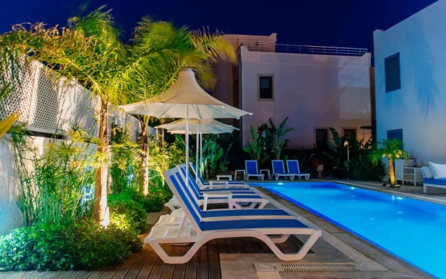 Via Farilya Hotel