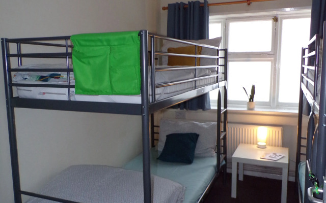 Hull Trinity Backpackers