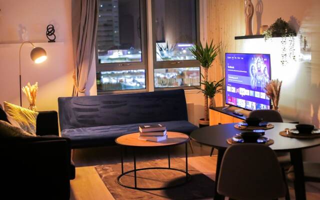 Cozy Luxury City Apartment in Central Bracknell