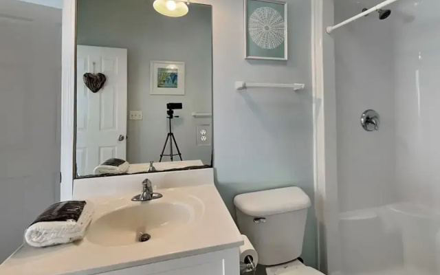 Bel Sole (Beautiful Sun) by Topsail Realty