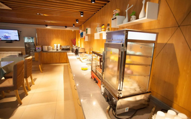 Motel168 Shenyang ZhongJie Street Inn