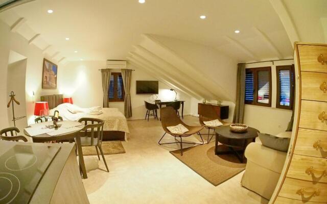 Luxury Style Apartments