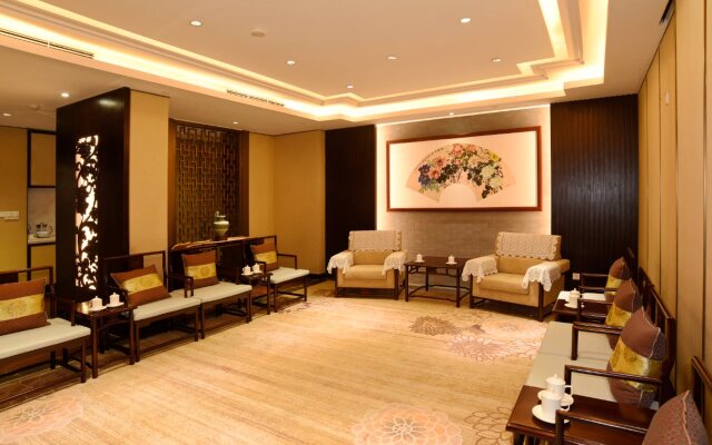 Guangdong Hotel-Free Shuttle & Registration Counter Service during Canton Fair