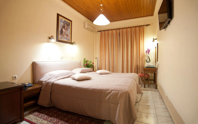 Hermes Delphi Hotel