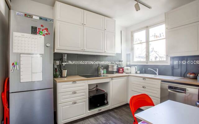 Super Cozy Home for up to 4 Guests in Les Halles