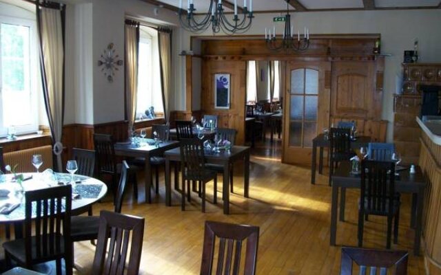 Hotel le Rendez-vous des Copains