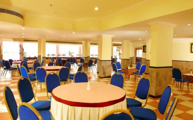 Regant Lake Palace Hotel