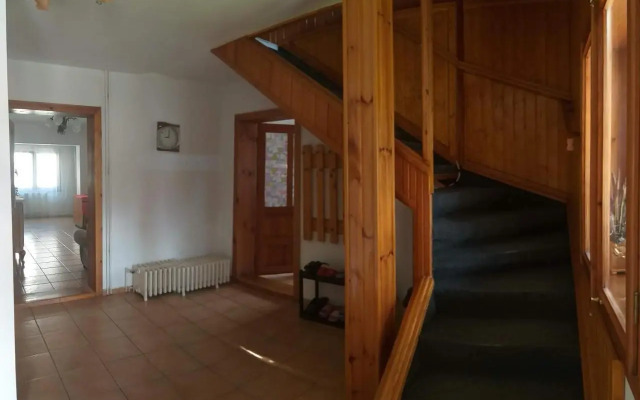 Casa Rodica str. Clabucetului 28