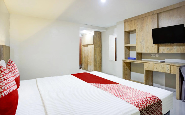 Collection O Gapura Hotel Near Parapat Penatapan Danau Toba