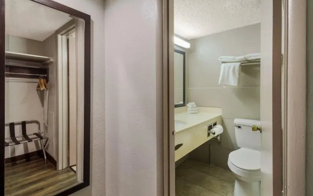 Red Roof Inn New Stanton