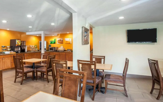 Quality Inn SeaTac Airport-Seattle