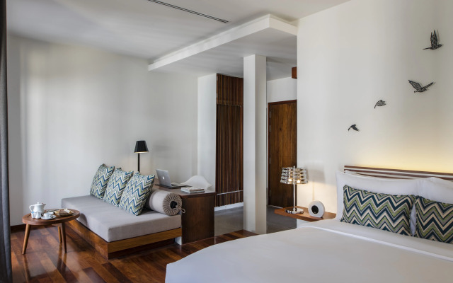 The Aviary Hotel