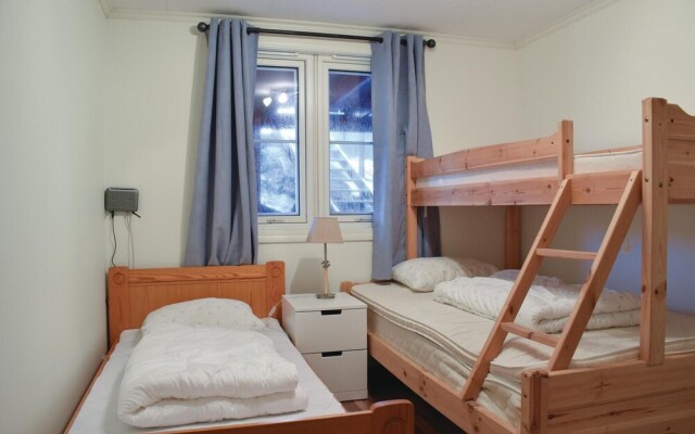 Awesome Home in Bakkasund With 2 Bedrooms and Wifi