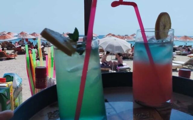 Suna Beach Kefaloz