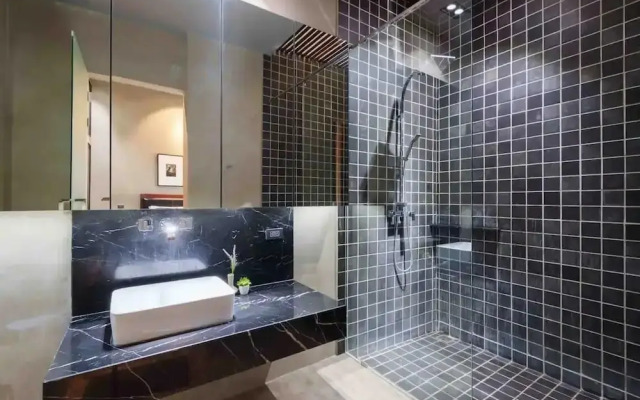 Luxury Pool Villa With Jacuzzi & Lift by Thonglor