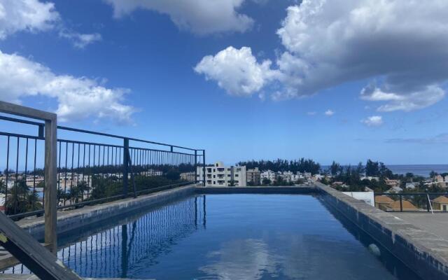 Coral Terrace 16