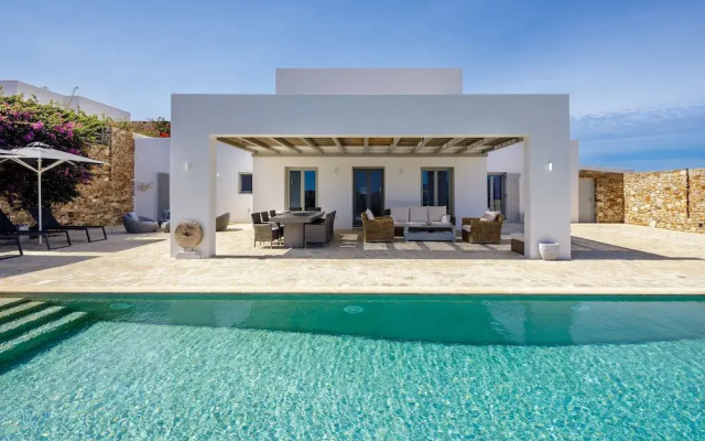 The Gallery Home - Elegant Villa In Antiparos