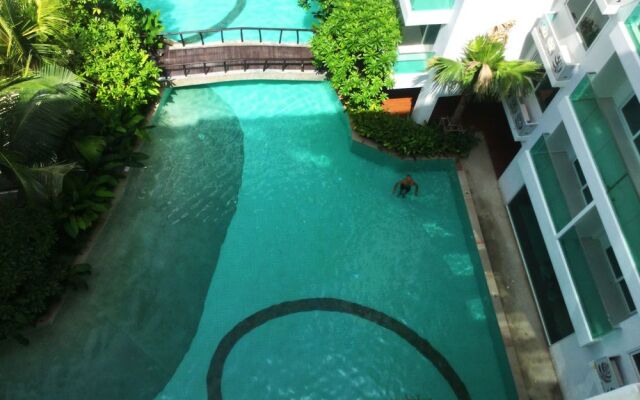 Amazon Residence Pattaya Sunny Rentals