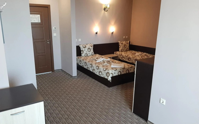Hotel Silver - All Inclusive & Free Parking