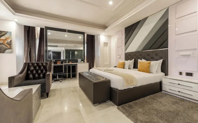 George Residence TLC