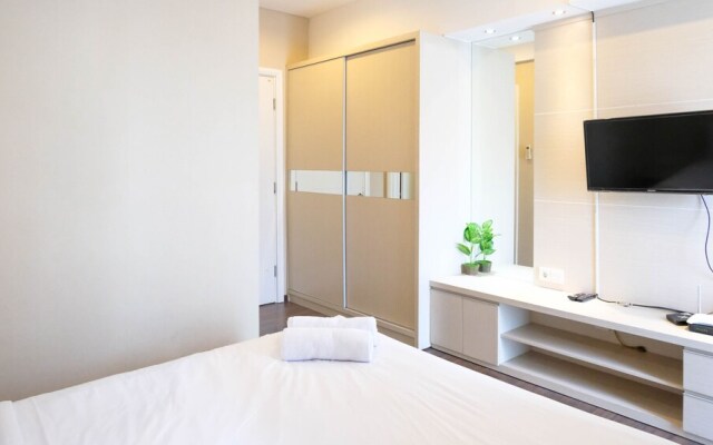 Best Choice And Strategic 1Br Apartment At Trillium Residence