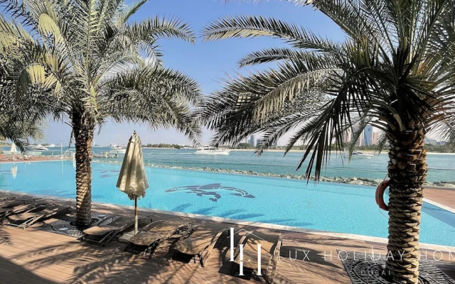 LUX - Opulent Island Suite 6