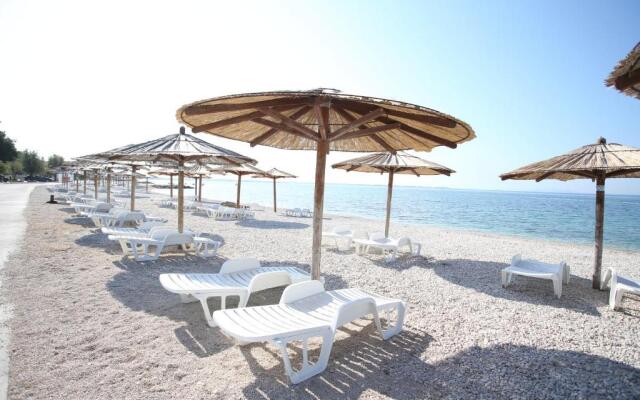 Apartments Larus, 4 stars, jacuzzi, 100 m2