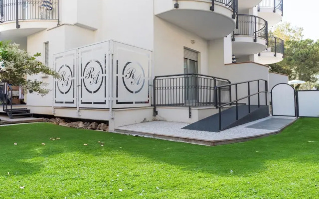 Altamira Residence