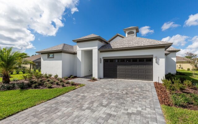 Paradise at Providence by VillaDirect