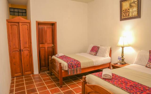 El Carmen Suites