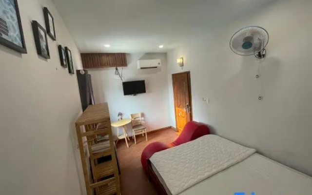 Phu Gia Hotel 1609 Huynh Tan Phat