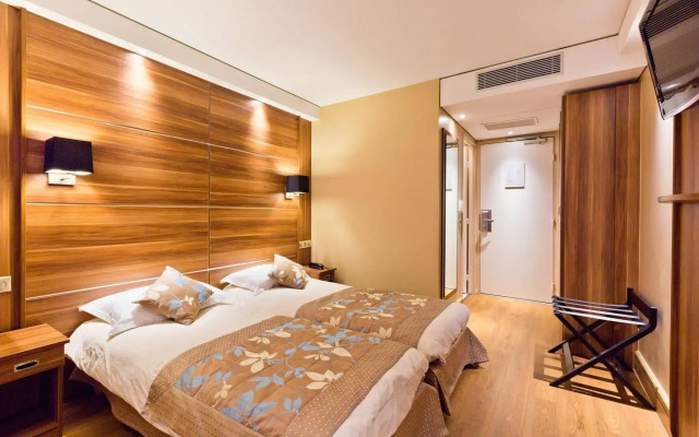 Hotel Novel Restaurant La Mamma