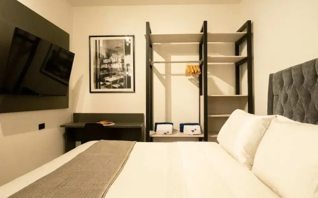 w Homely 1BR w AC Near Ciudad Amurallada
