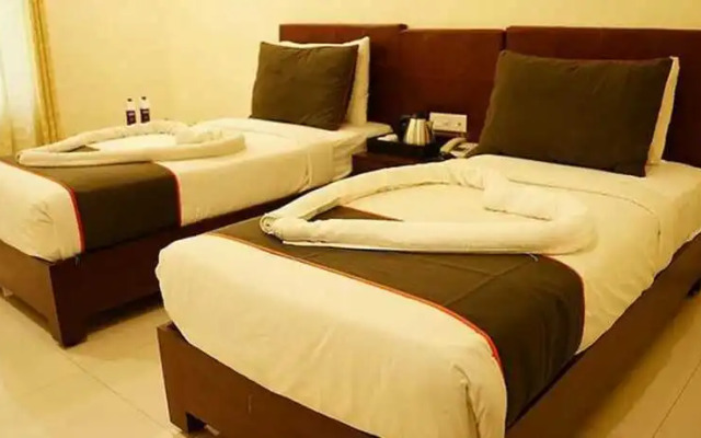 Fabhotel Prime Lorven