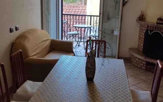 Comfy Astice Apartment-ASTICE