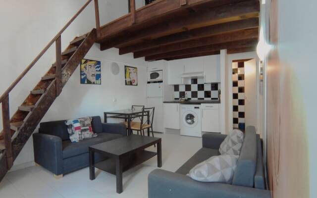 Estudio cercano a Plaza Castilla CBA3