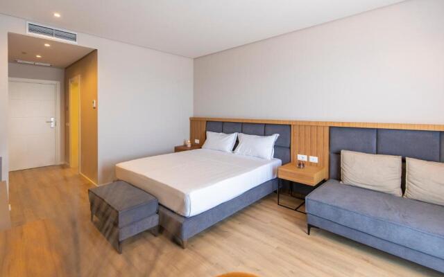AMR Hotel