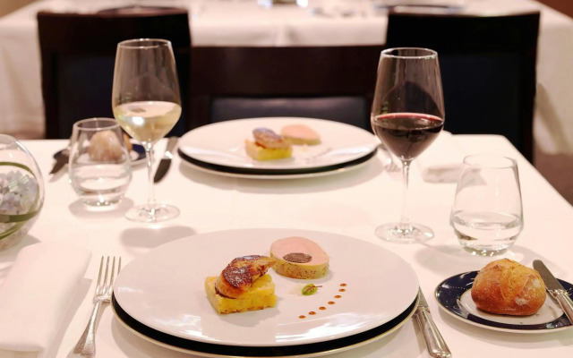 Sheraton Paris Charles de Gaulle Airport Hotel