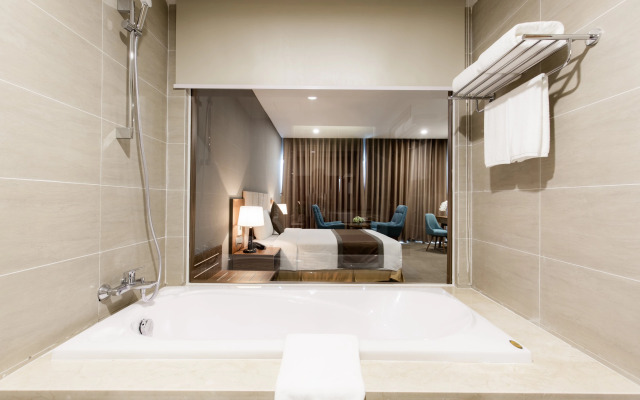Muong Thanh Luxury Vien Trieu Hotel