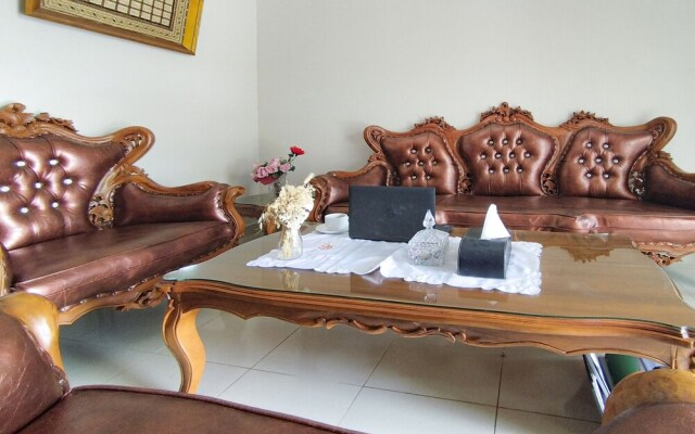 OYO 92522 Gle Kost Syariah