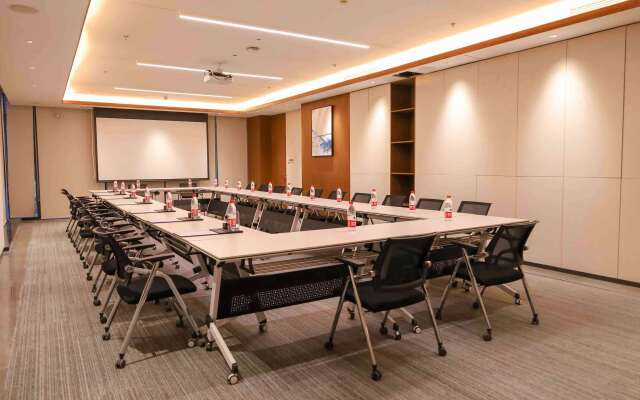 Howard Johnson Optics Valley Hotel Wuhan
