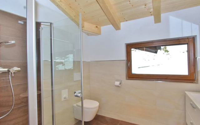 Welcoming Apartment in Hollersbach im Pinzgau near Ski Area