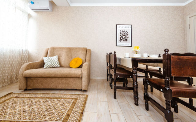 Апартаменты Би-Флэтс на ул. Владимирская, д. 69