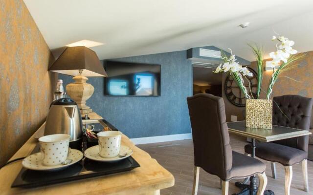 Marina Holiday & Spa