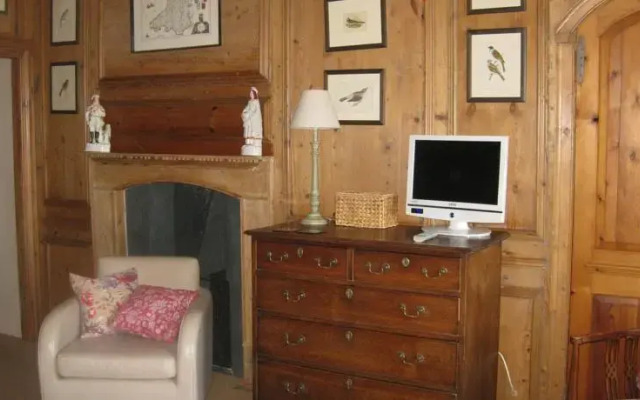Cleifiog Bed and Breakfast