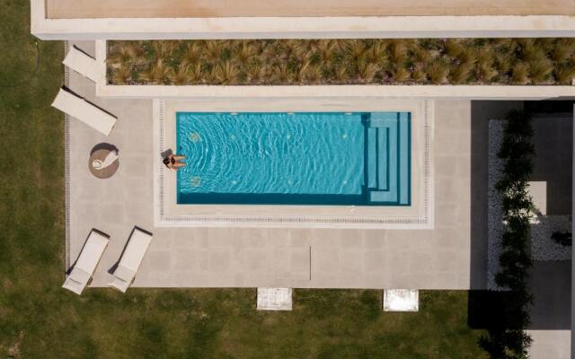 Varko Luxury Suites