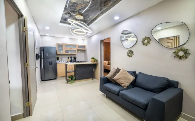 5BR by Lleras Park w Arcade & Foosball