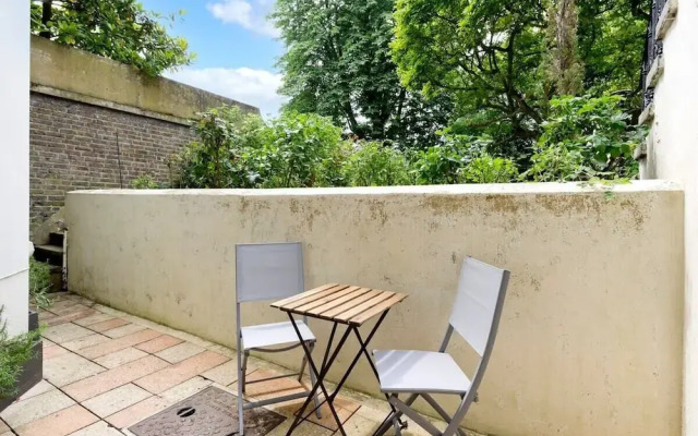 Studio Flat With Garden Access, Holland Park